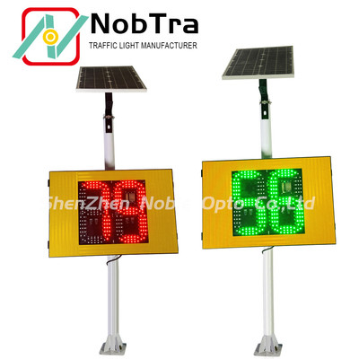 太阳能雷达交通信号灯 IP54耐候 具有高耐久性EC认证